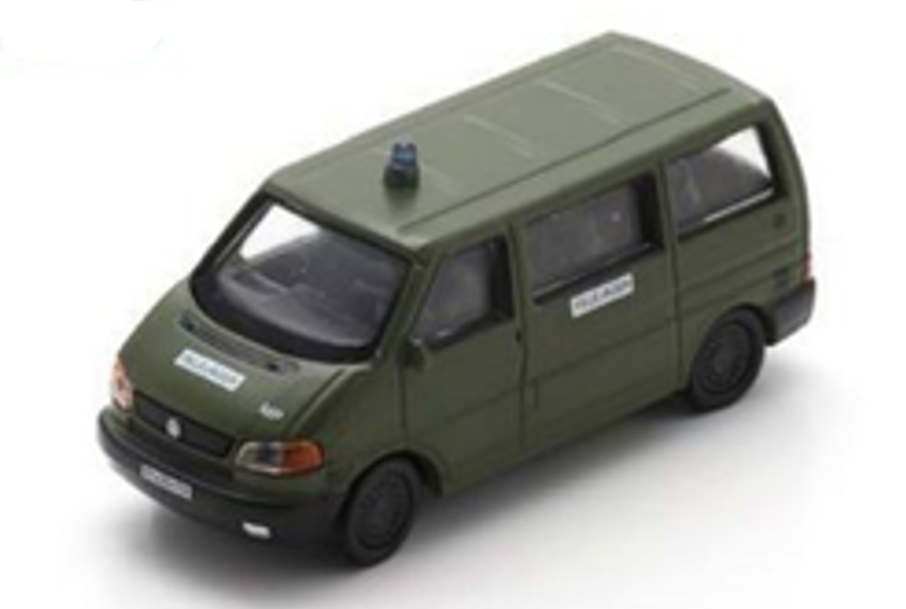 予約品　10月頃　ミニカー　Schuco（シュコー） ダイキャストモデル　1/87　87U00018　1990 VW T4 Military Police　9581677070189