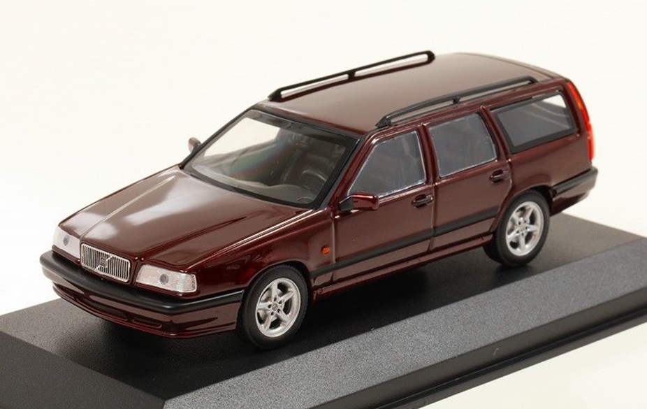 ミニカー　MAXICHAMPS（マキシチャンプス）　1/43　940171510　ボルボ 850 ブレーク 1994 レッドメタリック　4012138161955