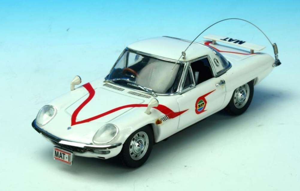 ミニカー AMIE 1/43 帰ってきたウルトラマン マットビハイクル  