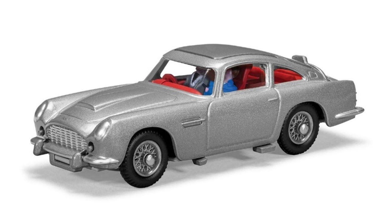 ミニカー　CORGI（コーギー）ダイキャストモデル　1/43　CGRT26101S　007 アストン マーチン DB5 "ゴールドフィンガー"  #261 シルバー　4548565489053