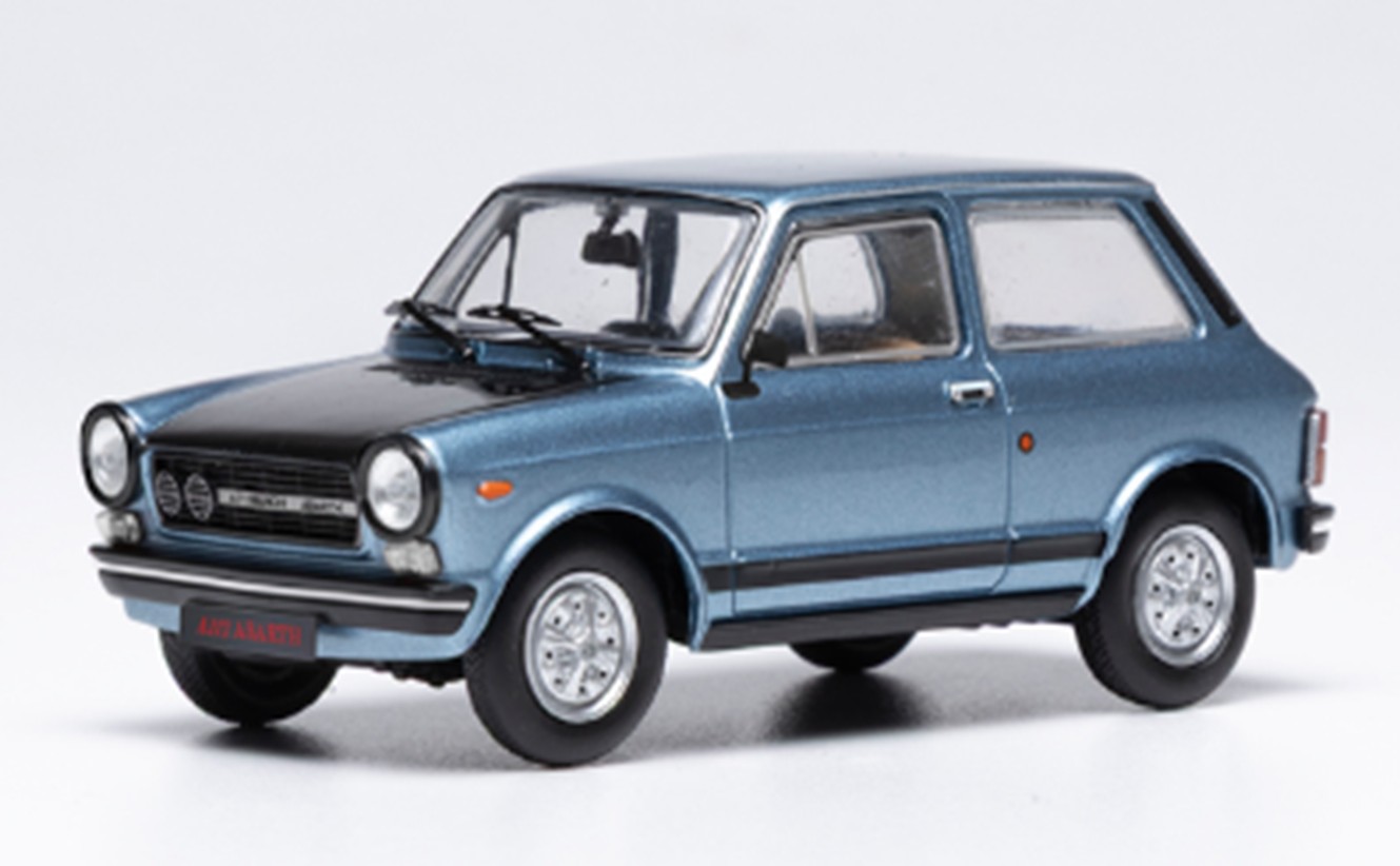 お取り寄せ予約品　5月以降発売　ミニカー　IXO(イクソ)モデル　ダイキャストモデル　1/43　CLC641N　アウトビアンキ A112 1975 メタリックブルー　4907981696412