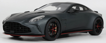 お取り寄せ予約品　12月頃　ミニカー　GT SPIRIT(GTスプリット)　（開閉機構なし）レジンモデル　1/18　GTS1017　アストンマーティン ヴァンテージ S 2026 (マットグレー)　4548565526253