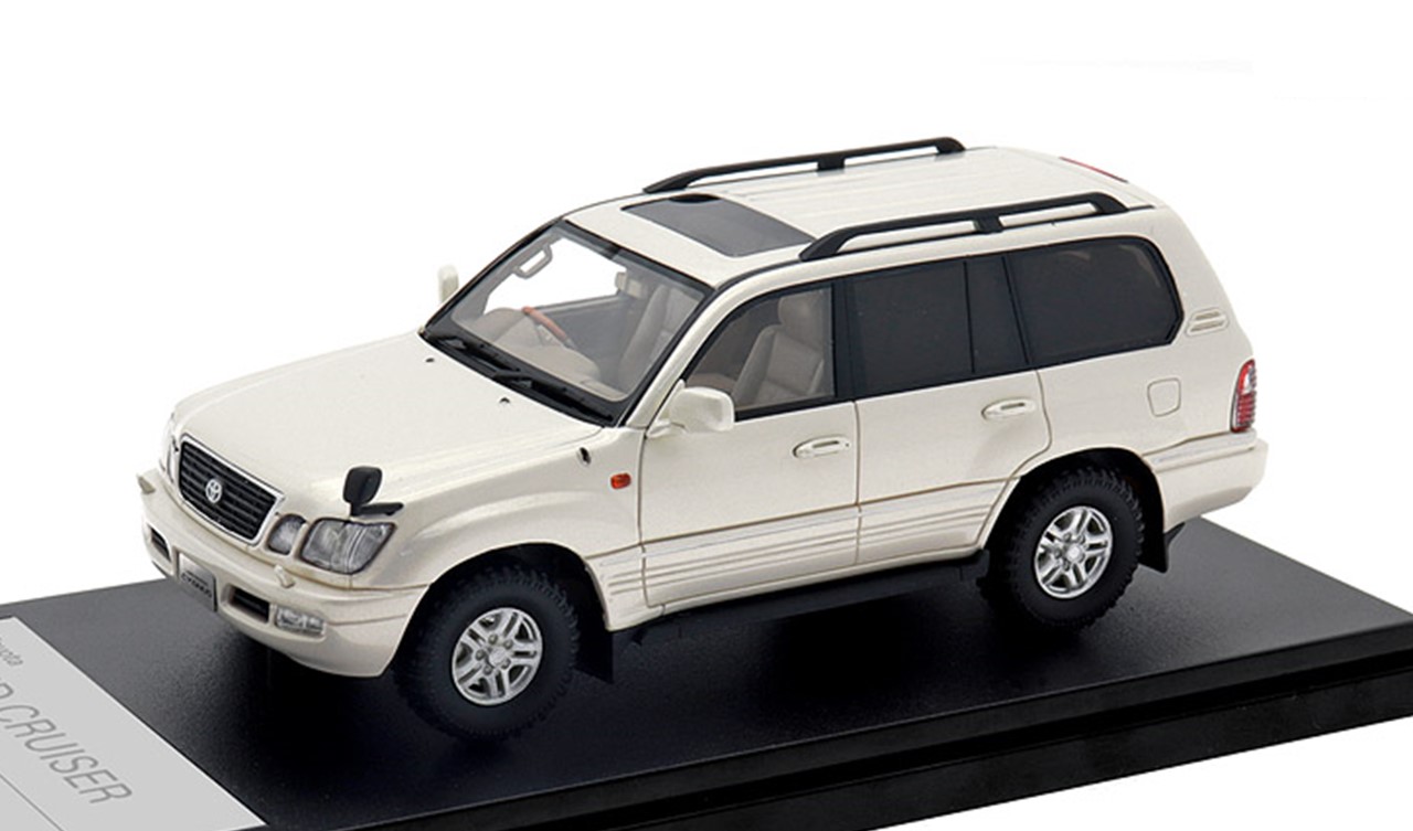 ミニカー　Hi-Story（ハイストーリー） レジンモデル　1/43　HS439WH　トヨタランドクルーザー Toyota LAND CRUISER CYGNUS (2001) ホワイトパールマイカ　4523231447063