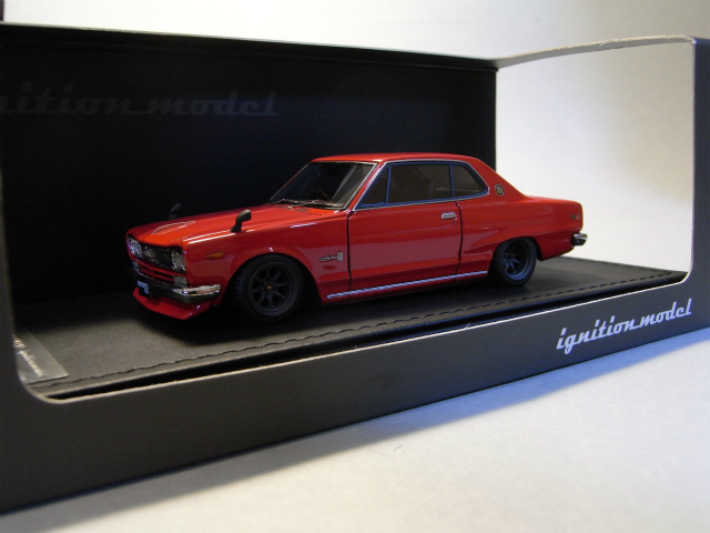 ミニカー　ignition model(イグニッションモデル）　1/43　IG0381　ニッサン スカイライン 2000 GT-X (KGC10) Red　生産数160pcs　4571477903812
