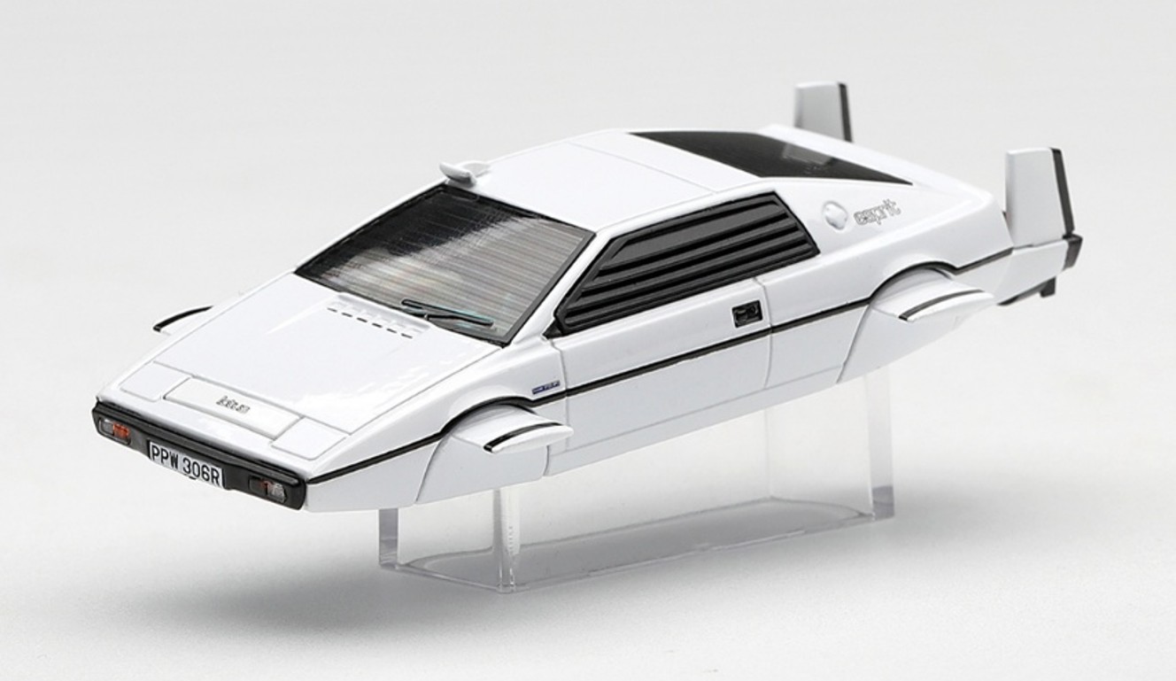 予約品　12月以降順次　ミニカー　MINI-GT　1/64　MGT00920-007J　ロータス エスプリ S1 潜水艦 「私を愛したスパイ」(1977) 日本限定パッケージ　840456392416