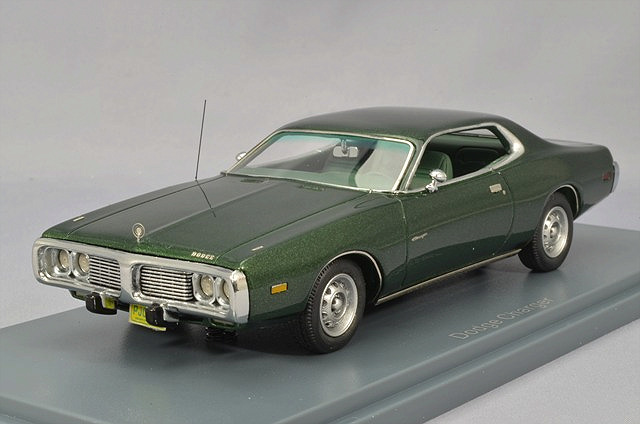 ミニカー　NEO 1/43　NEO44751　ダッジ　チャージャー （1973）　Mグリーン