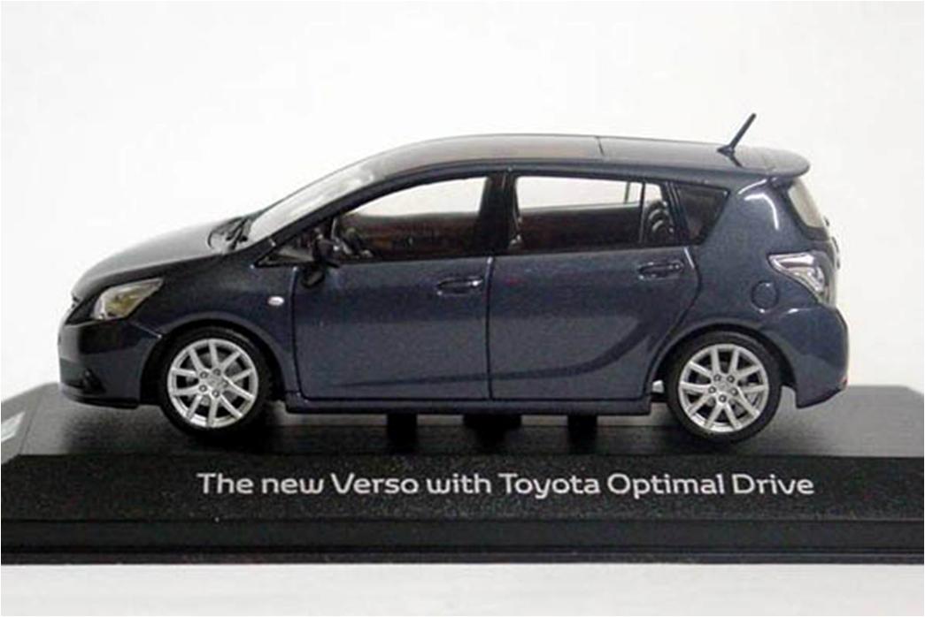 ミニカー　MINICHAMPS 1/43 欧州トヨタ 特注モデル トヨタ ヴァーソ　２００９　グレ―