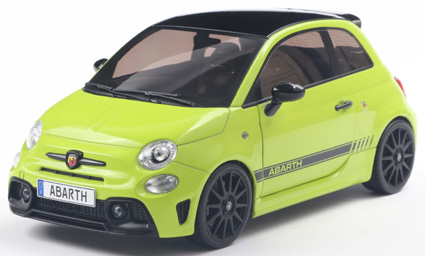 お取り寄せ予約品　2026年3月頃　ミニカー　SOLIDO（ソリド） ダイキャストモデル（開閉機構付）　1/18　S1811307　フィアット F595 アバルト 2023 (ネオングリーン)　3663506042157