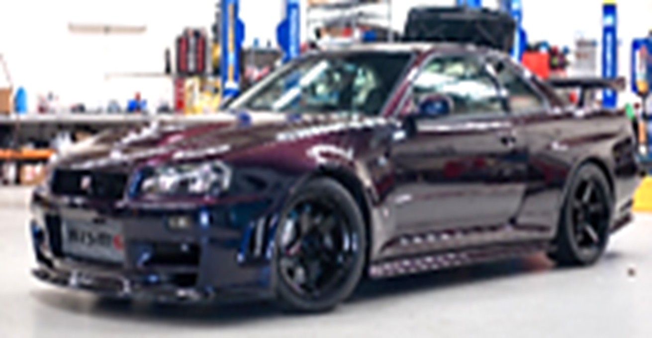 予約品　12月頃　ミニカー　SOLIDO（ソリド） ダイキャストモデル　1/43　S4318201　日産 スカイライン GT-R (R34) Z-tune 1999 (パープル)　3663506044472