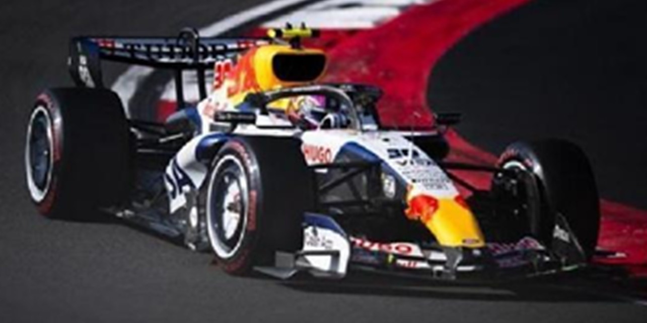 予約品　9月頃　ミニカー　SPARK（スパーク）　レジンモデル　1/43　S9382　Visa Cash App Racing Bulls Formula One Team VCARB 03 No.30 7位 Chinese GP 2026 Liam Lawson　9580006993823