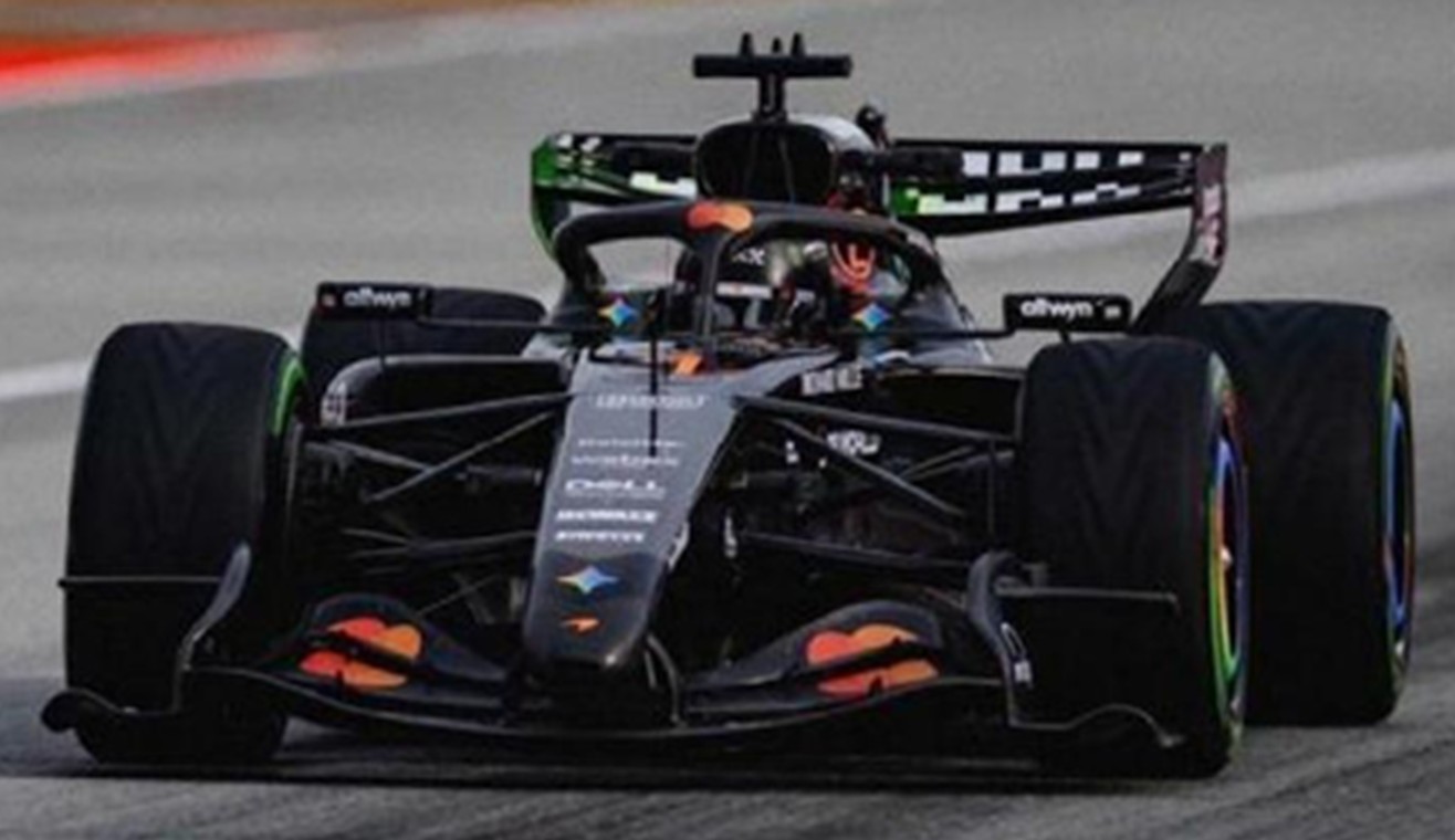 予約品　8月頃　ミニカー　SPARK（スパーク）　レジンモデル　1/43　S9392　McLaren Mastercard Formula 1 Team MCL40 Barcelona Pre-Season Shakedown 2026 Lando Norris　9580006993922