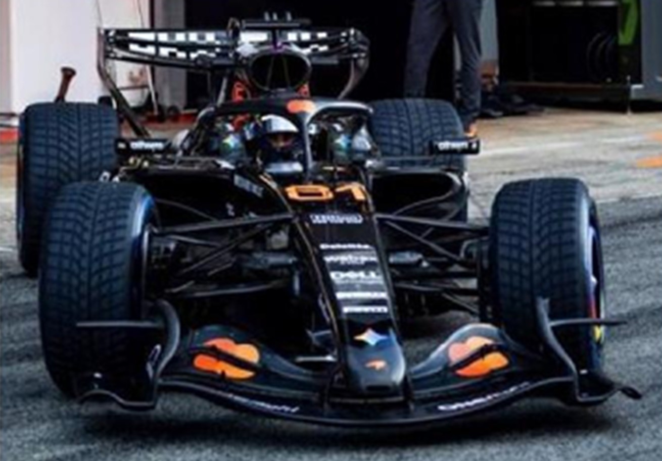 予約品　8月頃　ミニカー　SPARK（スパーク）　レジンモデル　1/43　S9393　McLaren Mastercard Formula 1 Team MCL40 Barcelona Pre-Season Shakedown 2026 Oscar Piastri　9580006993939
