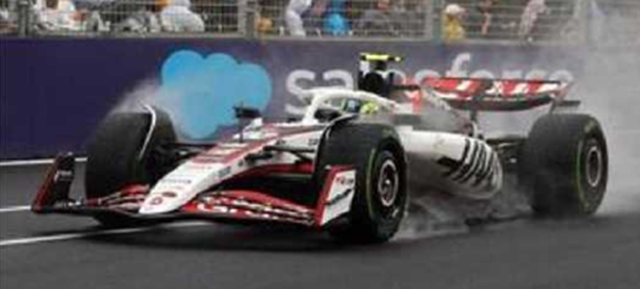 予約品　7月頃　ミニカー　SPARK（スパーク）レジンモデル　1/43　S9587　Haas No.87 MoneyGram Haas F1 Team 8位 Chinese GP 2025 Oliver Bearman　9580006995872