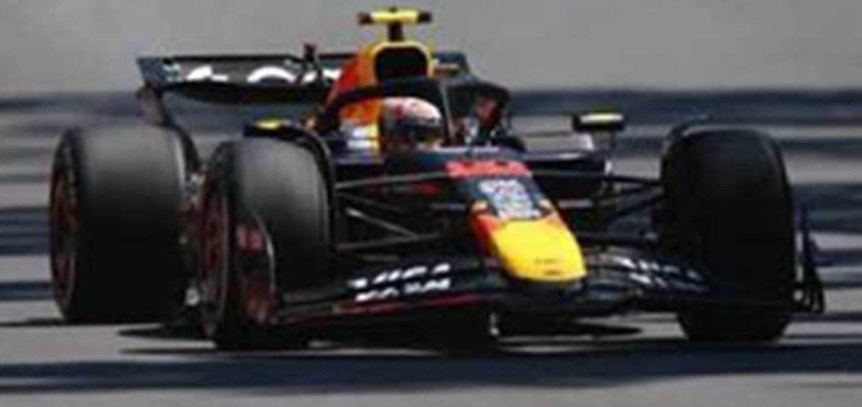 予約品　2026年2月頃　ミニカー　Spark（スパーク）レジンモデル　1/43　S9618　Red Bull Racing RB21 No.22 Oracle Red Bull Racing Canadian GP 2025  Yuki’s 100th Race Yuki Tsunoda　9580006996183