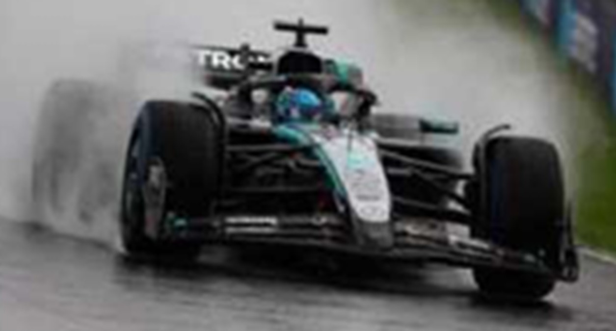 予約品　11月頃　ミニカー　SPARKY（スパーク） 1/64　Y420　Mercedes W16 No.63 Mercedes-AMG PETRONAS Formula One Team 3位 Australian GP 2025 George Russell　9580006134202