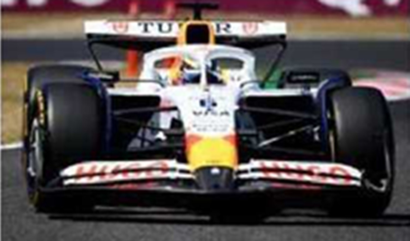 予約品　11月頃　ミニカー　SPARKY（スパーク） 1/64　Y422　Racing Bulls VCARB 02 No.6 Visa Cash App Racing Bulls Formula One Team 8位 Japanese GP 2025 Isack Hadjar　9580006134226