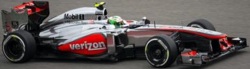 お取り寄せ予約品　6月以降順次　ミニカー　MINICHAMPS（ミニチャンプス）ダイキャストモデル　1/43　530136106　マクラーレン メルセデス MP4-28 セルジオ・ペレス アメリカGP 2013　4012138768260