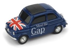 ミニカー　BRUMM(ブルム) 1/43　BR055　フィアット ニュー 500 イングランド Mind the gap God save the Queen　8020677025139