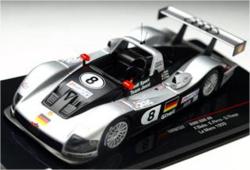 お取り寄せ予約品  IXO 1/43 LMM137 アウディ R8R 1999年 ル・マン 24時間 #8　ドライバー： D. Theys / E. Pirro / F. Biela