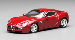 ミニカー MOTORHELIX 1/64 アルファロメオ Alfa Romeo 8C Competizione