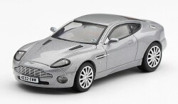 予約品　2027年3月以降順次　ミニカー　MINI-GT　1/64　MGT00926-007E　アストンマーチン V12 ヴァンキッシュ 「ダイ・アナザー・デイ」 英語版パッケージ　840456312605
