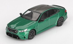 予約品　12月以降順次　ミニカー　MINI-GT　1/64　MGT01086-R　BMW M5 (G90) アイルオブマン グリーンメタリック(右ハンドル)　840456308769