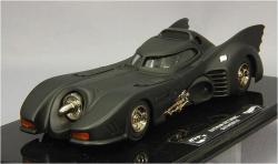 ミニカー　マテル  1/43  MTBLY29　バットモービル　バットマン映画　"BATMAN RETURNS "