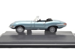 ミニカー　OXFORD 1/76　OX76ETYP014　ジャガー E タイプ シルバーブルー　4548565351039