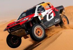 ミニカー Spark レジンモデル 1/43 Toyota Hilux GR No.202 21位 Dakar