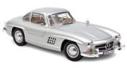 予約品　12月頃　ミニカー　NOREV（ノレブ） ダイキャストモデル　1/18　183857　メルセデス・ベンツ 300 SL 1954 シルバー　3551091838579