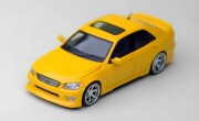 予約品　11月頃　ミニカー　Model 1　ダイキャストモデル　1/64　C33625　トヨタ アルテッツァ RS200（SXE10）スーパーブライトイエロー　4562129858574