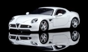 予約品　12月以降順次　ミニカー  MOTORHELIX　ダイキャストモデル　1/64　M69052　アルファロメオ 8C Competizione 2008 Bianco Polare White　4573630209380