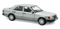 予約品　2027年1月頃　ミニカー　NOREV（ノレブ） ダイキャストモデル　1/18　183953　メルセデスベンツ MB 230 E 1990 メタリックブリリアントシルバー　3551091839538