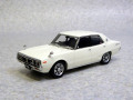 ミニカー　DISM 1/43 DISM155　ＧＣ110 スカイライン (ヨンメリ) 2000ＧＴ 前期型 (ホワイト)