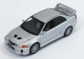 お取り寄せ予約品　～2017年　ミニカー　イクソモデル　ixo　1/43　MOC156　三菱ランサー EVO ５ RS　シルバー