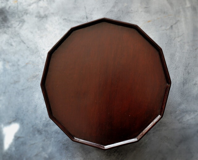 韓国ソバン(小盤) アンティーク調テーブル　新品　李朝　Mサイズ 韓国ソバン(小盤) アンティーク調テーブル 新品 李朝 Mサイズ