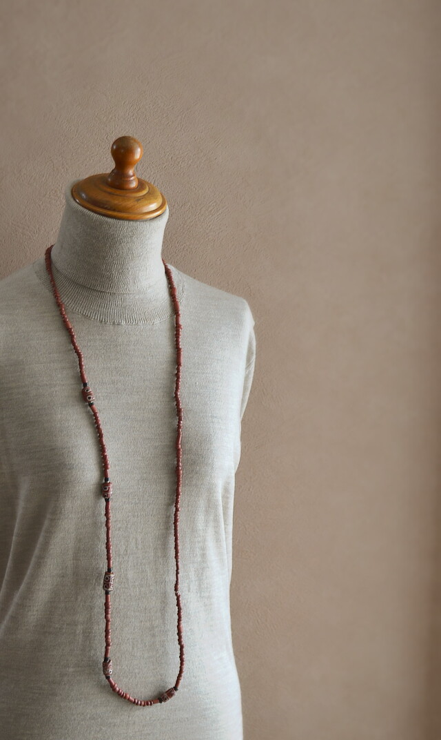 アンティークチクタクトゥービーズ インドパシフィックビース ロング