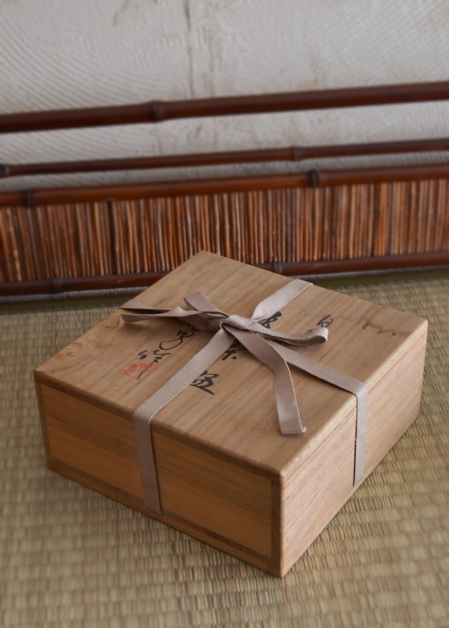 北村鴨男作　白釉茶碗　粉引茶碗　平茶碗　茶道具　抹茶碗　白泥茶碗