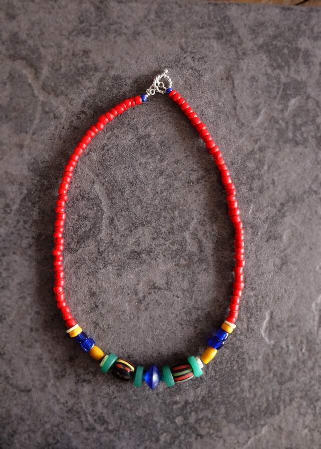 アンティークビーズネックレス　　蜻蛉玉　シェブロン