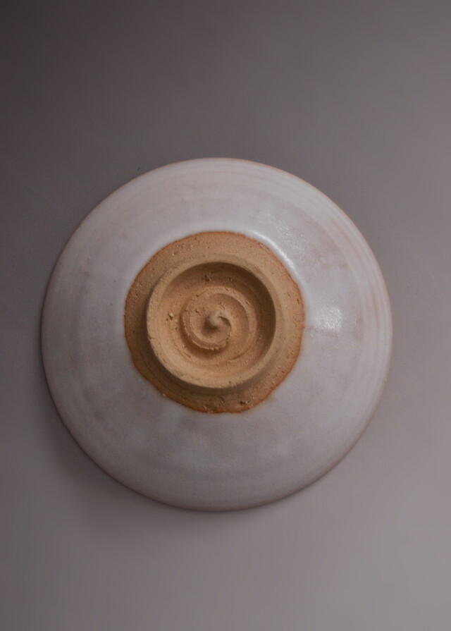 北村鴨男作　白釉茶碗　粉引茶碗　平茶碗　茶道具　抹茶碗　白泥茶碗