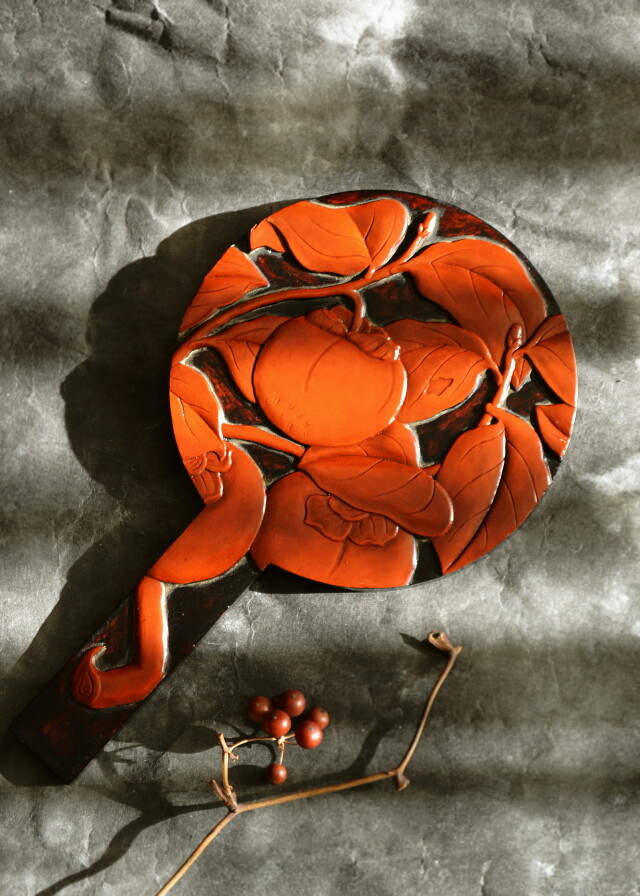 鎌倉彫手鏡　柿紋様　手仕事　民芸