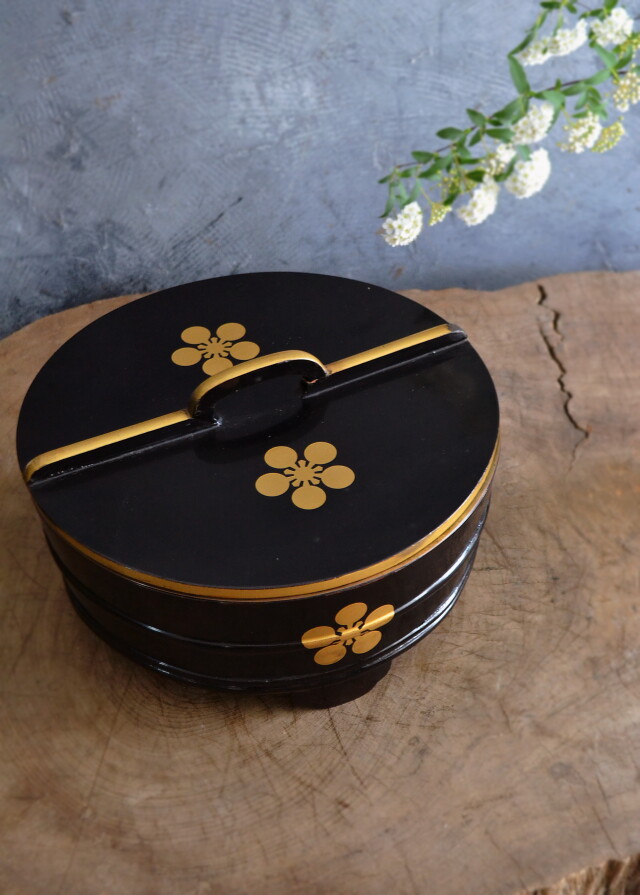 Antique Sam's Collection香合きく 菊香合 二代田中健智作