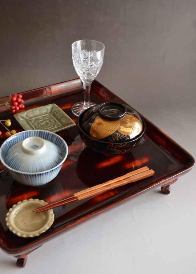 Antique Sam's Collection 根来脚付き膳