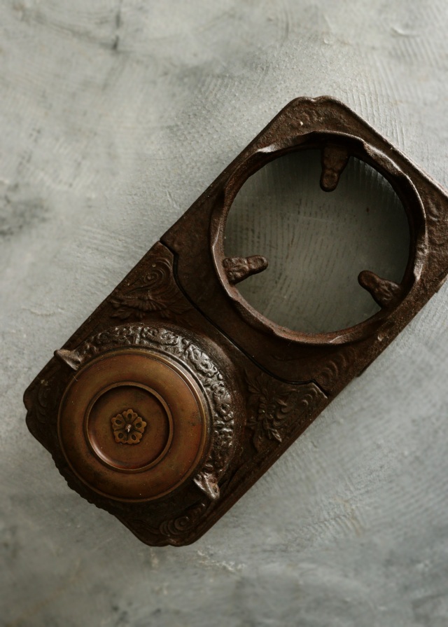 デザイン綺麗な銅壷　長火鉢　火鉢道具　鉄