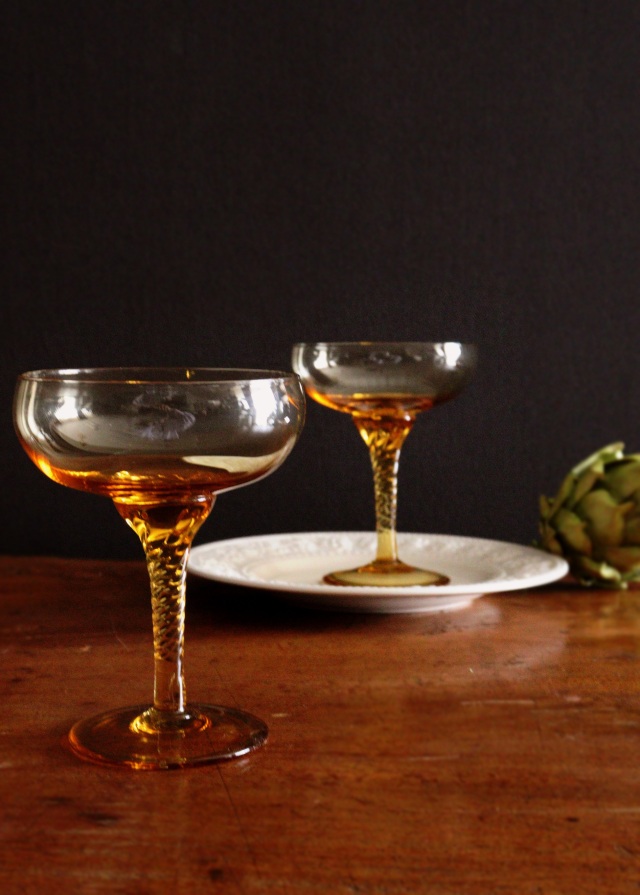 クープグラス　ツイストステムグラス　2客　アンバー　洋食器　