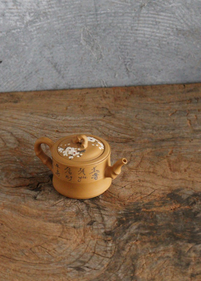 小急須　黄泥　紫砂　茶器　煎茶道具　中国茶　煎茶　煎茶器　急須　茶注　茶壷　竹節　梅図
