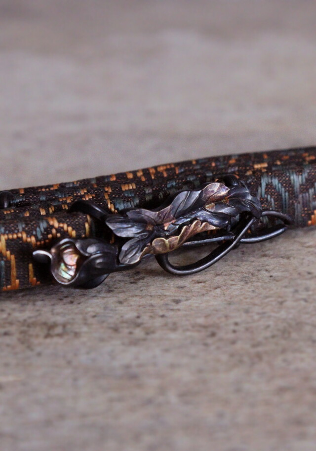 アンティーク帯留め　彫金　蓮　帯締め 彫金技法