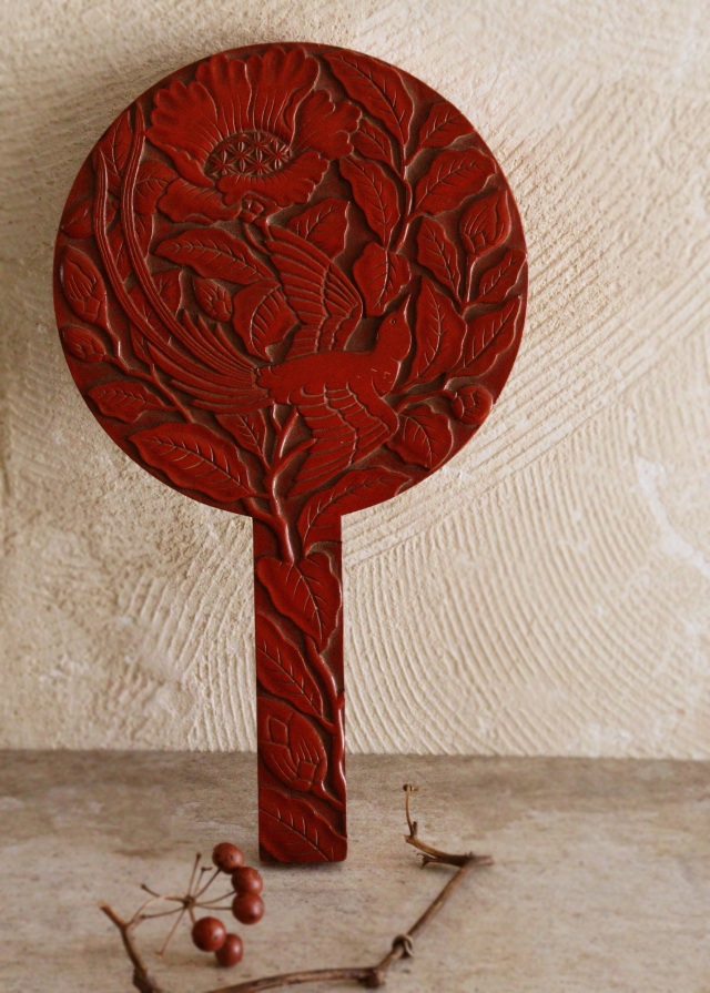 鎌倉彫手鏡　堆朱のような手鏡　花鳥図　手仕事　民藝　朱塗　手鏡