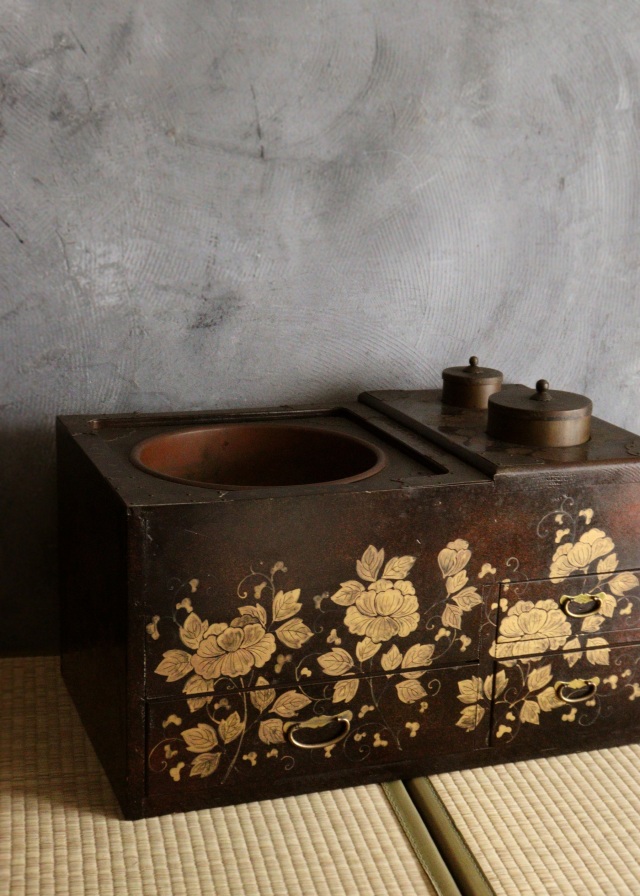 蒔絵長火鉢　梨地　手あぶり　蒔絵火鉢　卓上火鉢　煎茶　風炉　