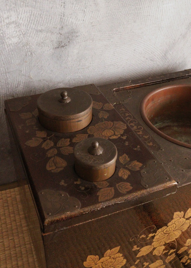 蒔絵長火鉢　梨地　手あぶり　蒔絵火鉢　卓上火鉢　煎茶　風炉　